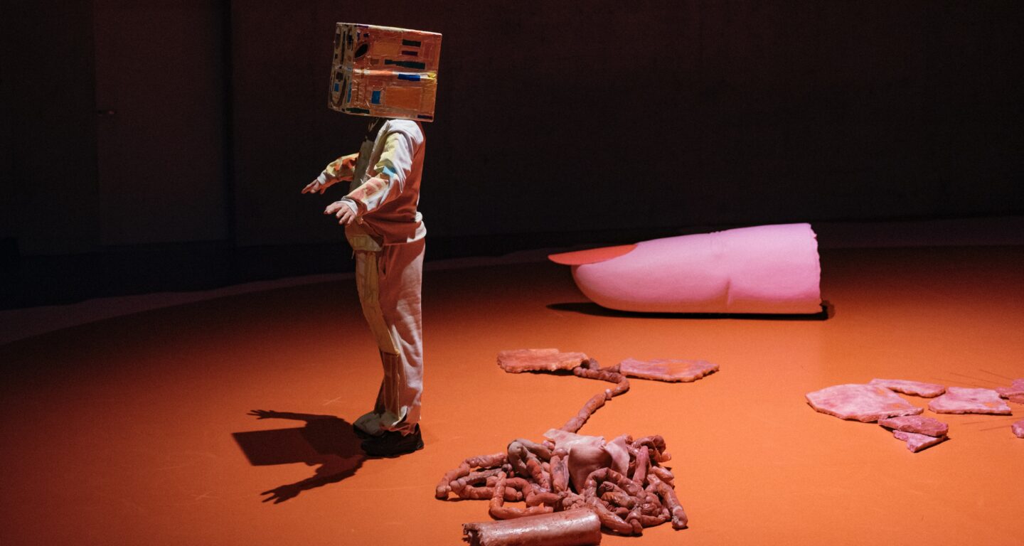 THEATER HORA Sacre Druck 21 photo Philip Frowein