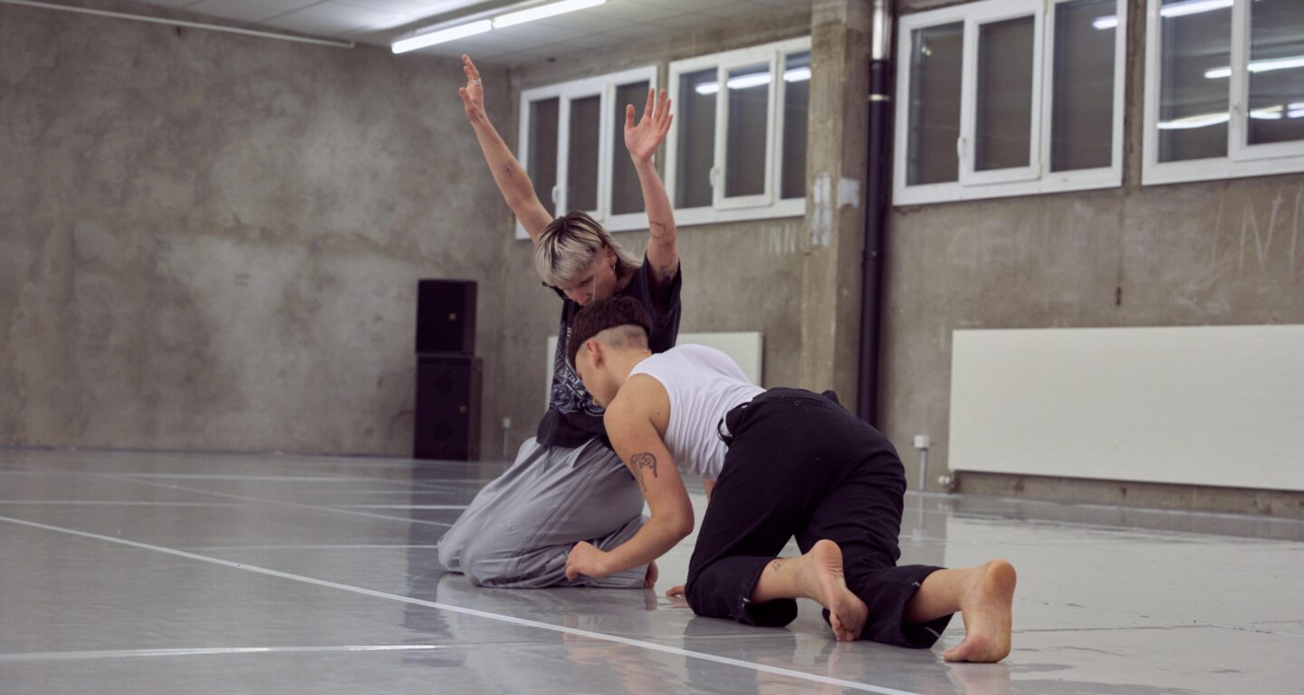 Thz event dancing Sacre Saoule processing 3